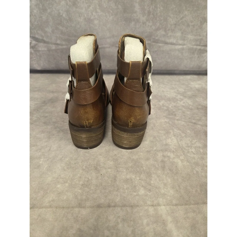Not Rated Womens Brn Boots SZ 6